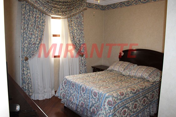 Sobrado de 298m² com 3 quartos em Tremembe