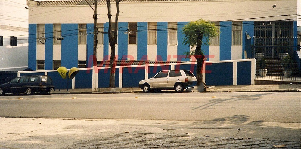 Galpao de 1619m² em Vila Palmeiras