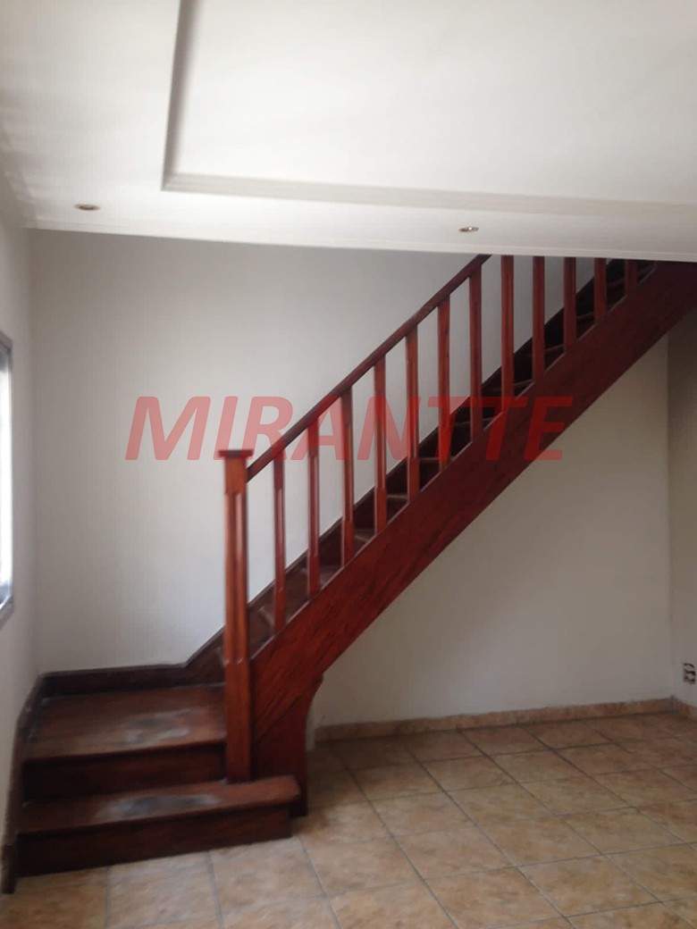 Sobrado de 92m² com 2 quartos em Santana