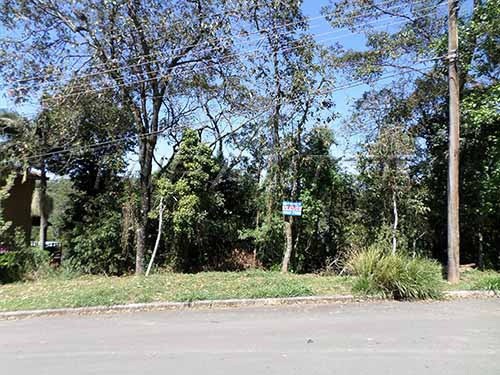 Terreno de 1442m² em Serra da Cantareira