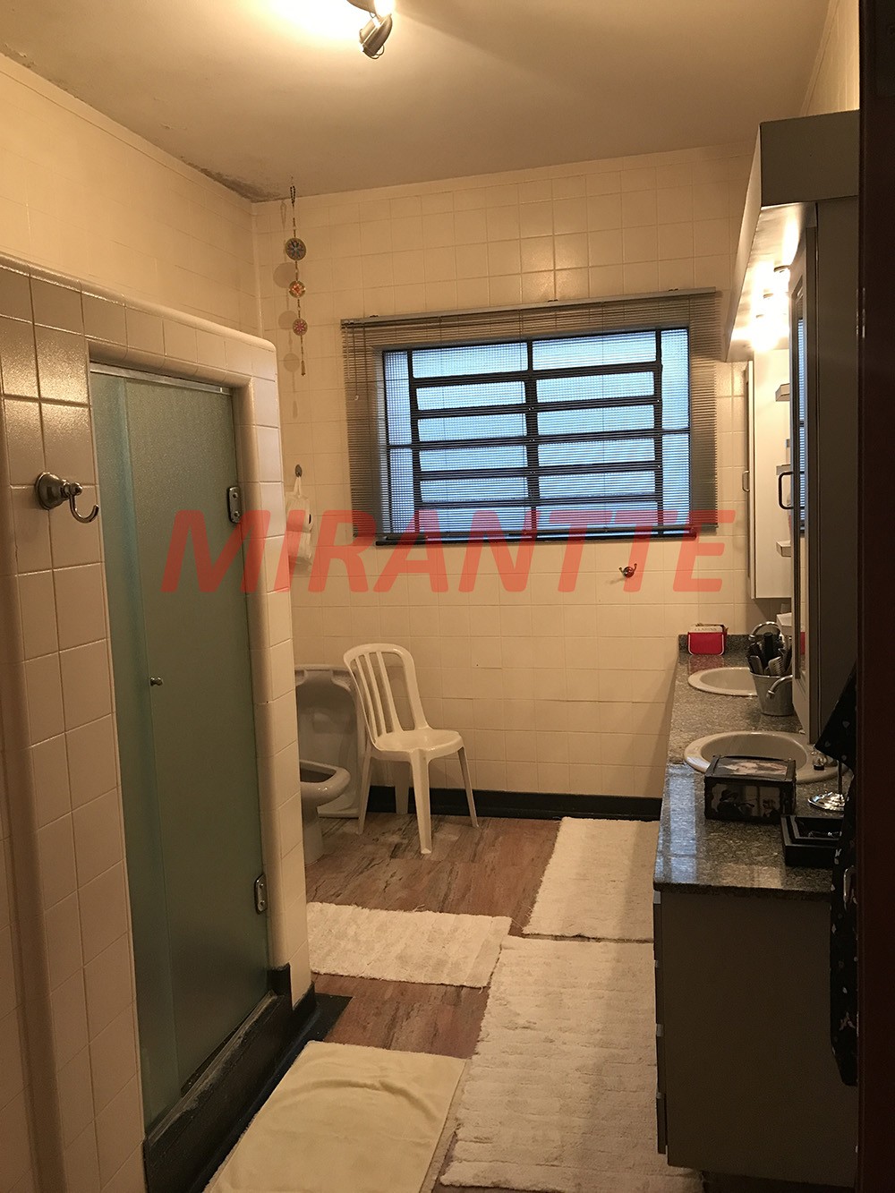 Sobrado de 443m² com 4 quartos em Santana