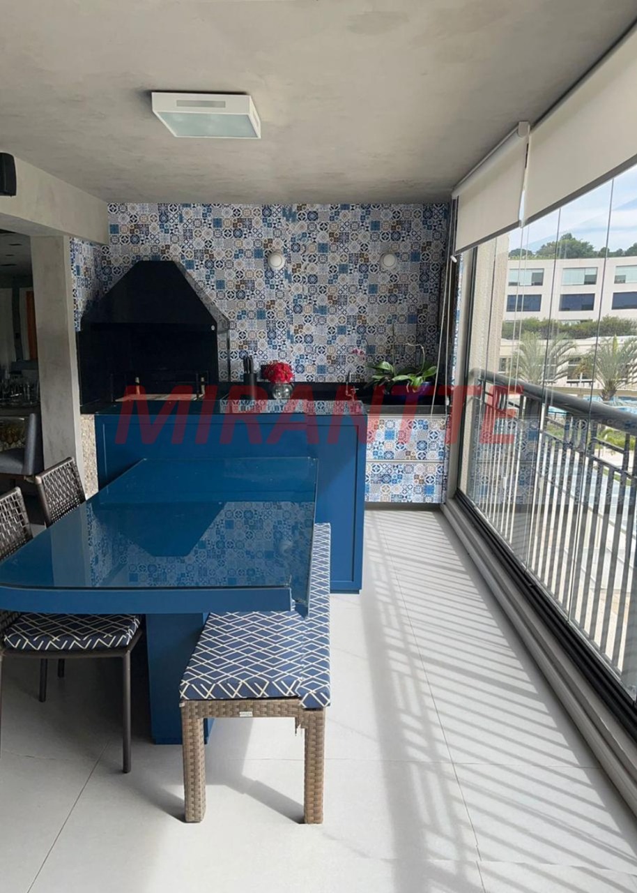 Apartamento de 189m² com 3 quartos em Santana