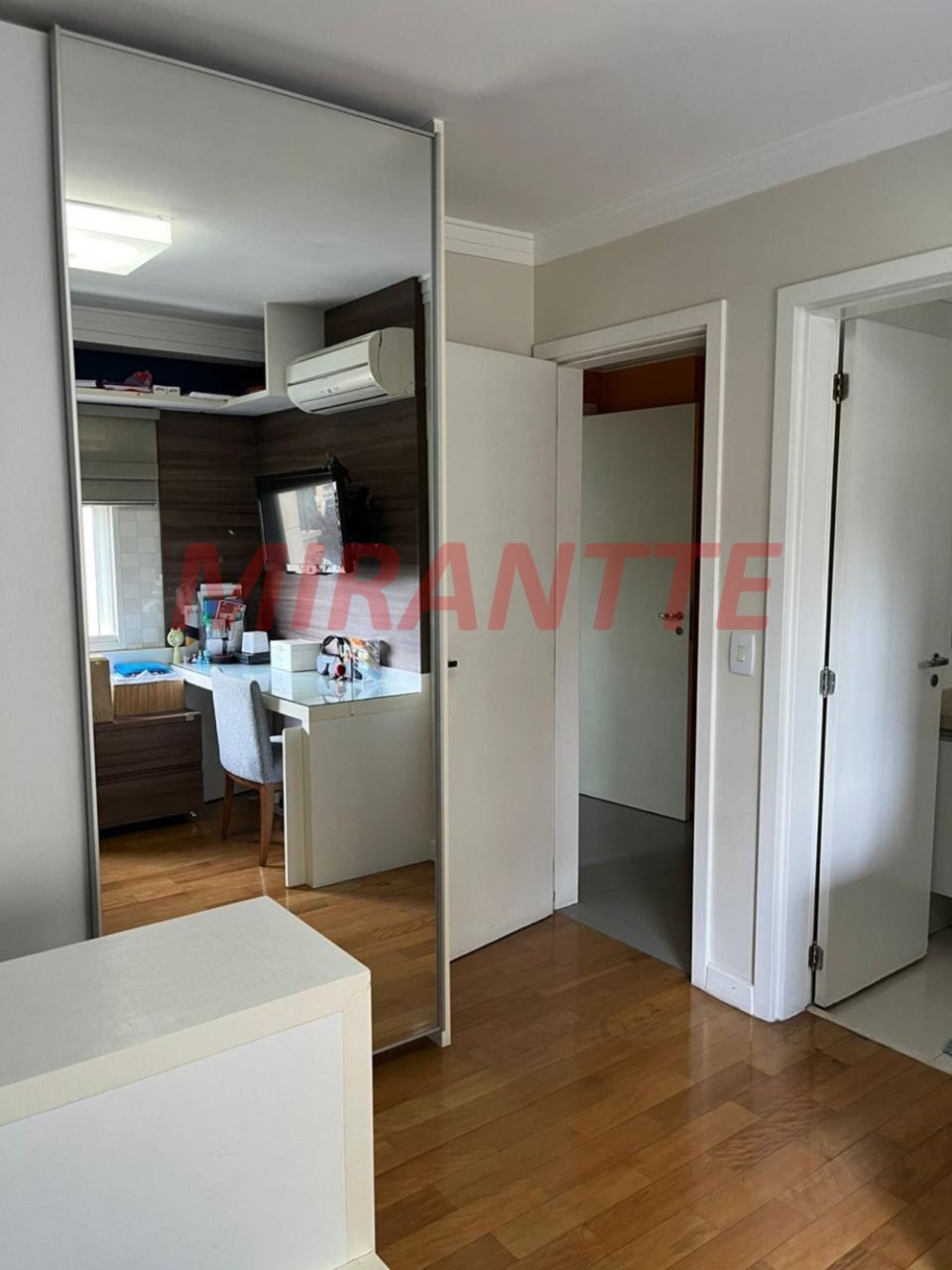 Apartamento de 189m² com 3 quartos em Santana