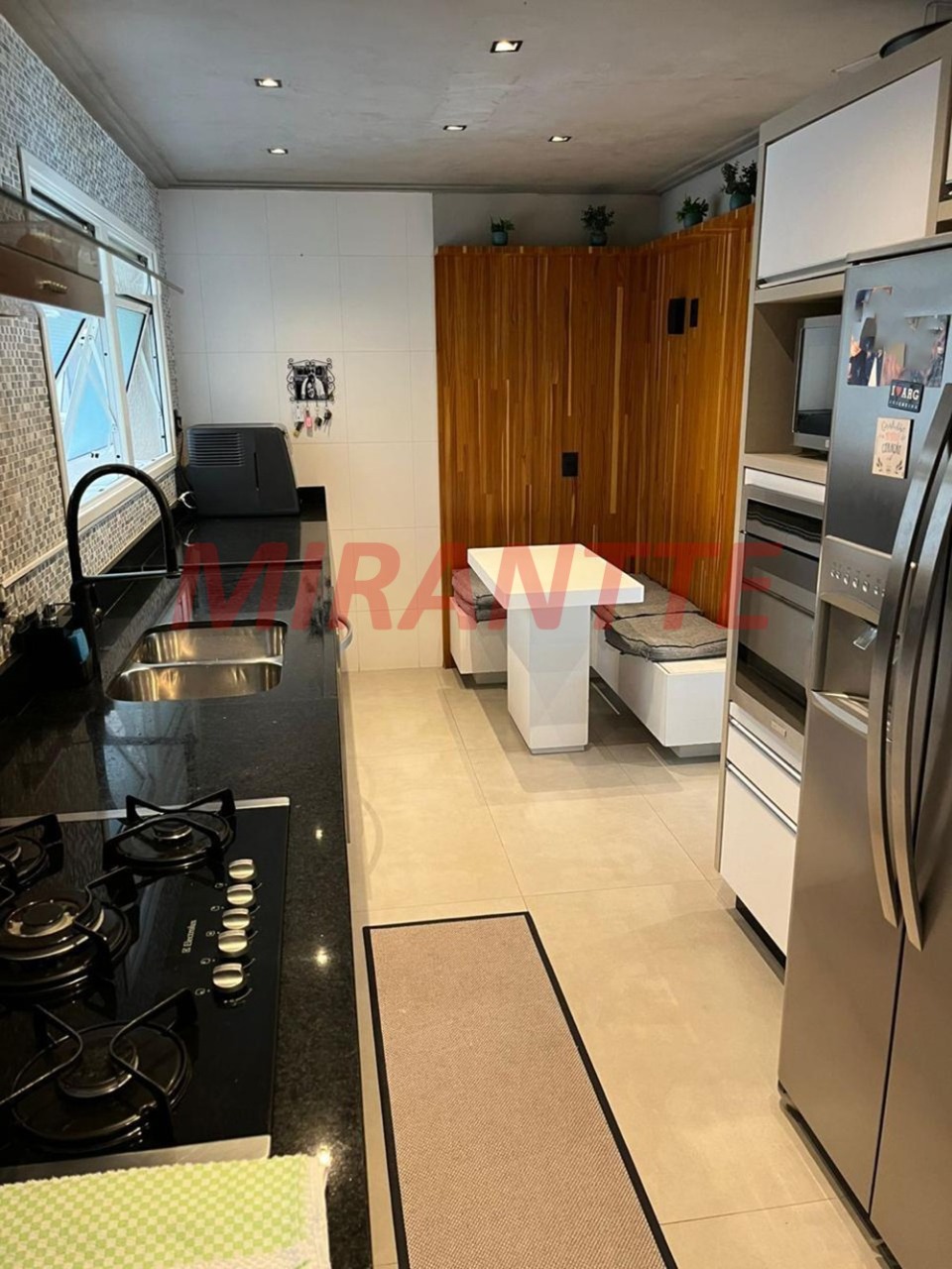Apartamento de 189m² com 3 quartos em Santana