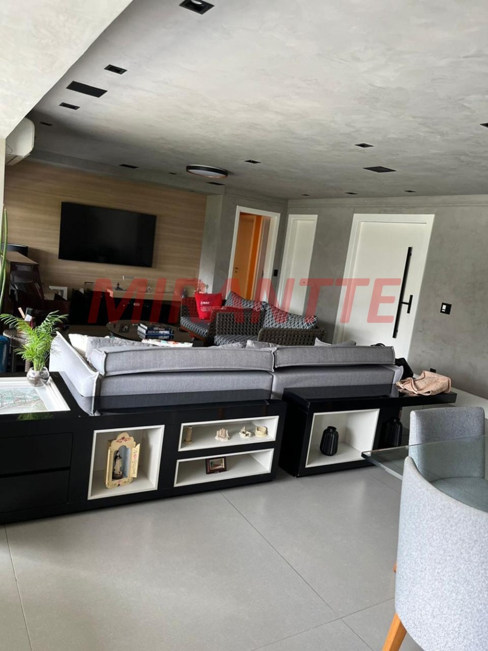 Apartamento de 189m² com 3 quartos em Santana