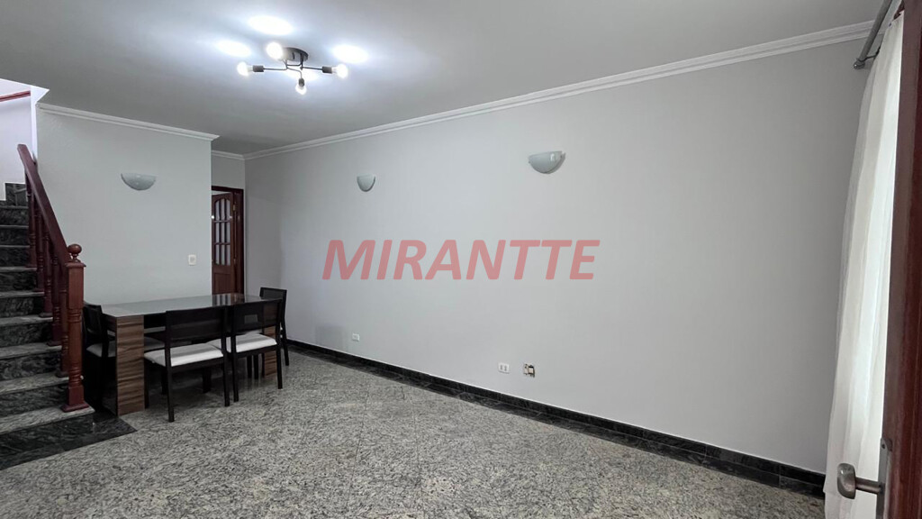 Sobrado de 120m² com 3 quartos em Vila Isolina Mazzei