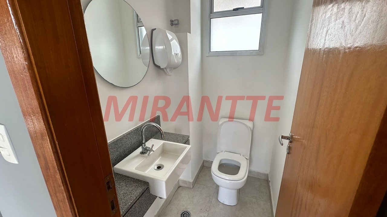 Comercial de 375m² em Parada Inglesa