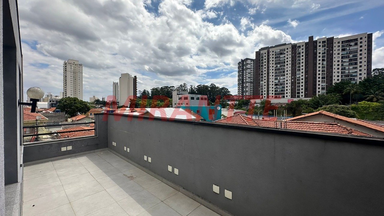 Comercial de 375m² em Parada Inglesa
