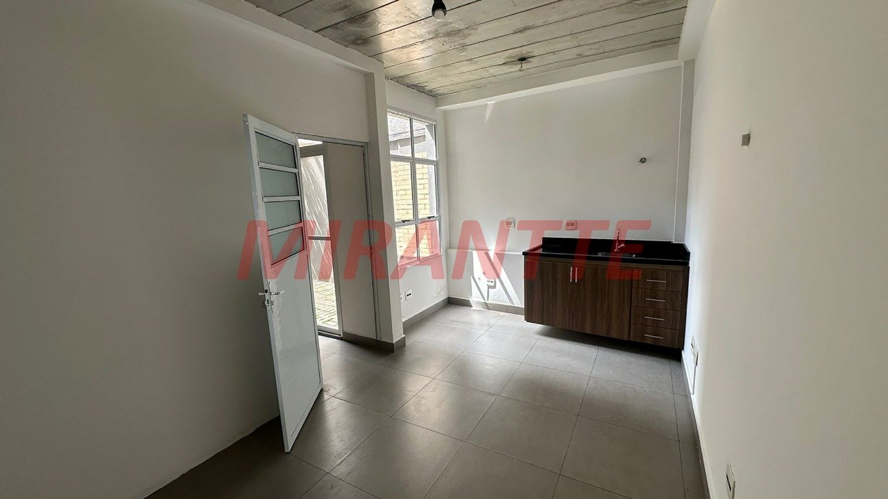 Comercial de 375m² em Parada Inglesa