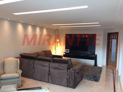 Apartamento de 158m² com 4 quartos em Água Fria