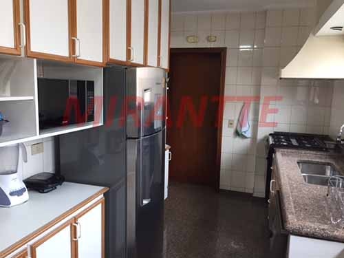 Apartamento de 158m² com 4 quartos em Água Fria