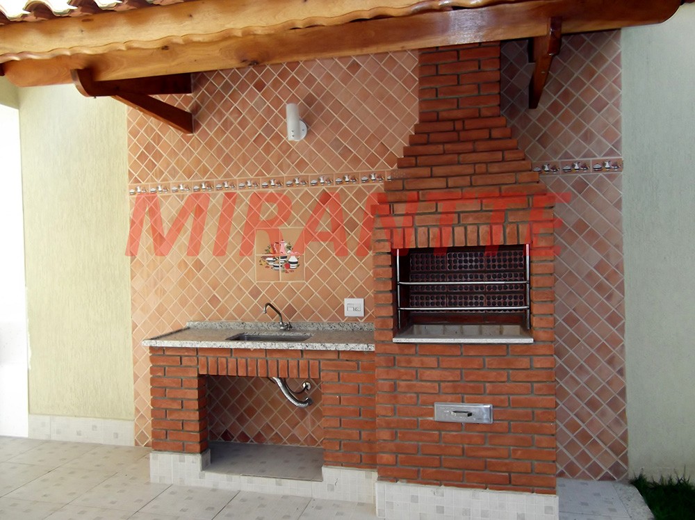Sobrado de 210m² com 3 quartos em Piqueri