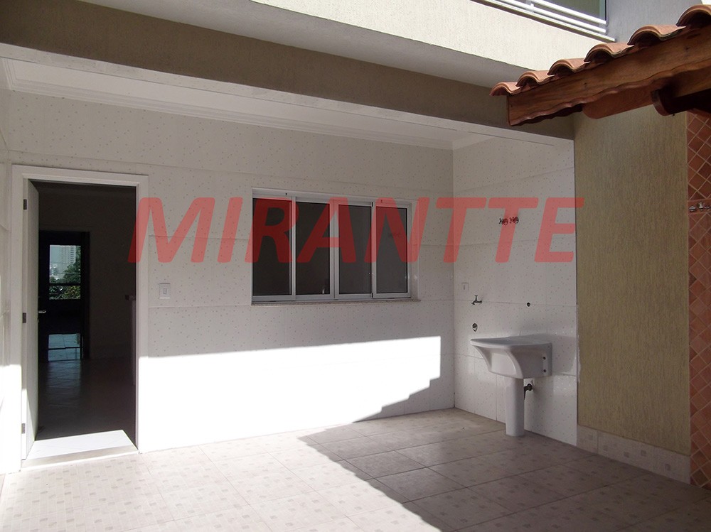 Sobrado de 210m² com 3 quartos em Piqueri