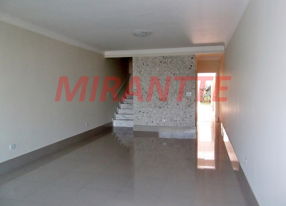 Sobrado de 210m² com 3 quartos em Piqueri