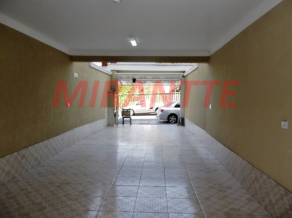 Sobrado de 210m² com 3 quartos em Piqueri