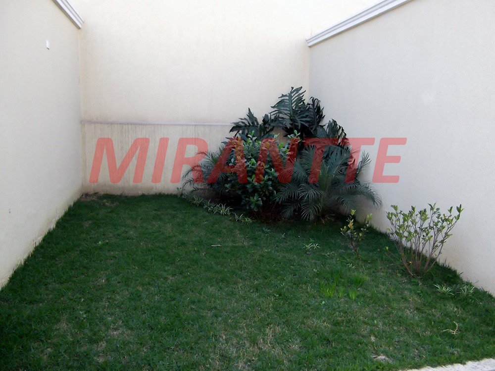 Sobrado de 210m² com 3 quartos em Piqueri