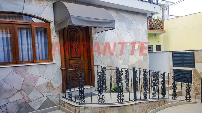 Casa terrea de 250m² com 3 quartos em Horto Florestal