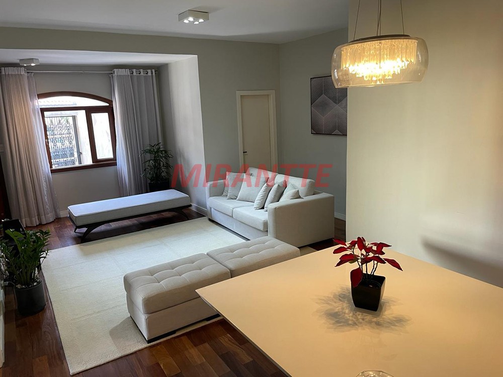 Casa terrea de 250m² com 3 quartos em Horto Florestal