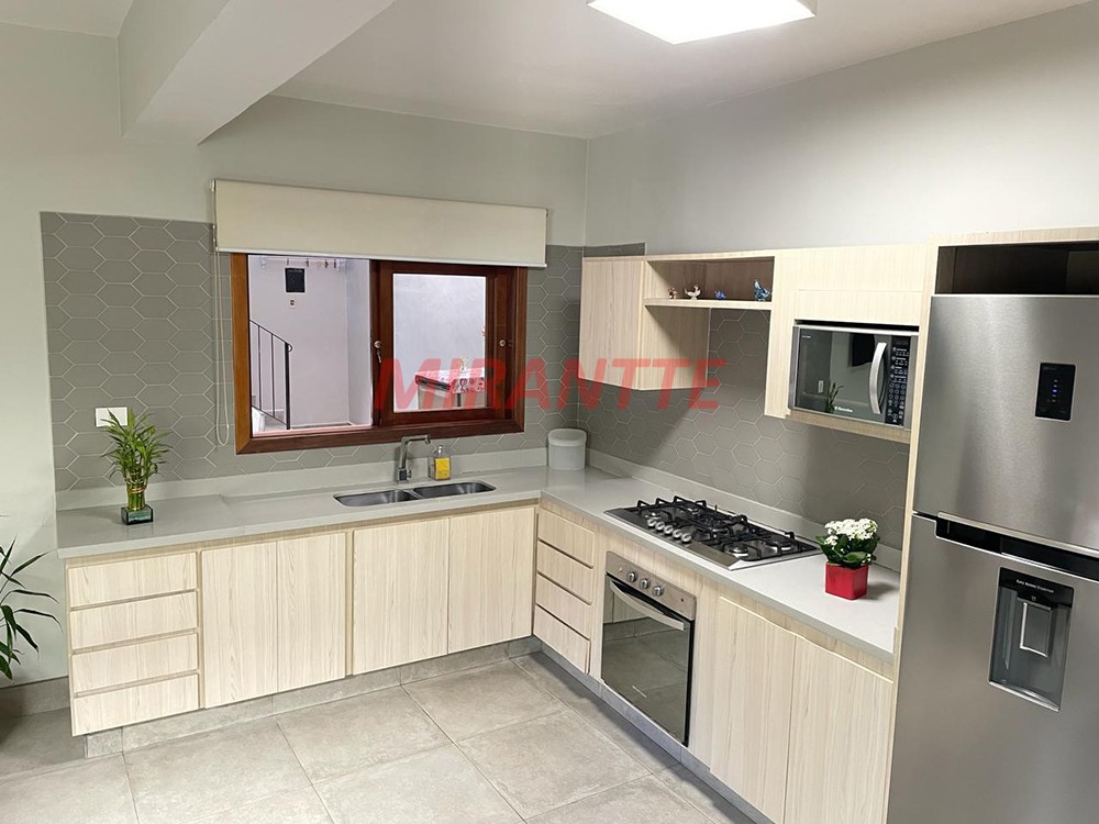 Casa terrea de 250m² com 3 quartos em Horto Florestal