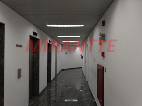 Comercial de 36m² em Santana