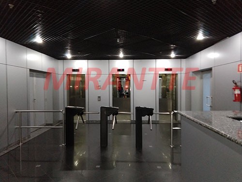 Comercial de 36m² em Santana