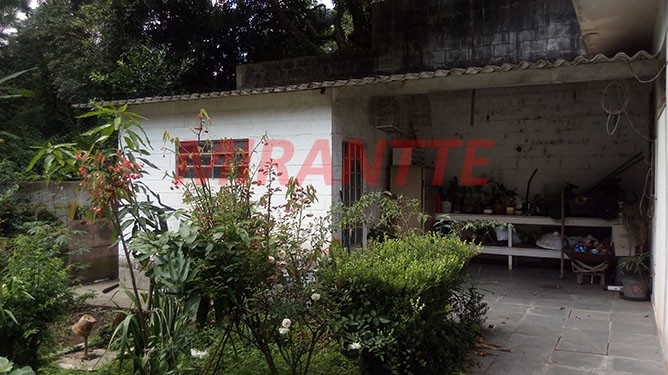 Terreno de 2500m² com 4 quartos em Horto Florestal