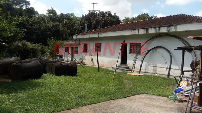 Terreno de 2500m² com 4 quartos em Horto Florestal