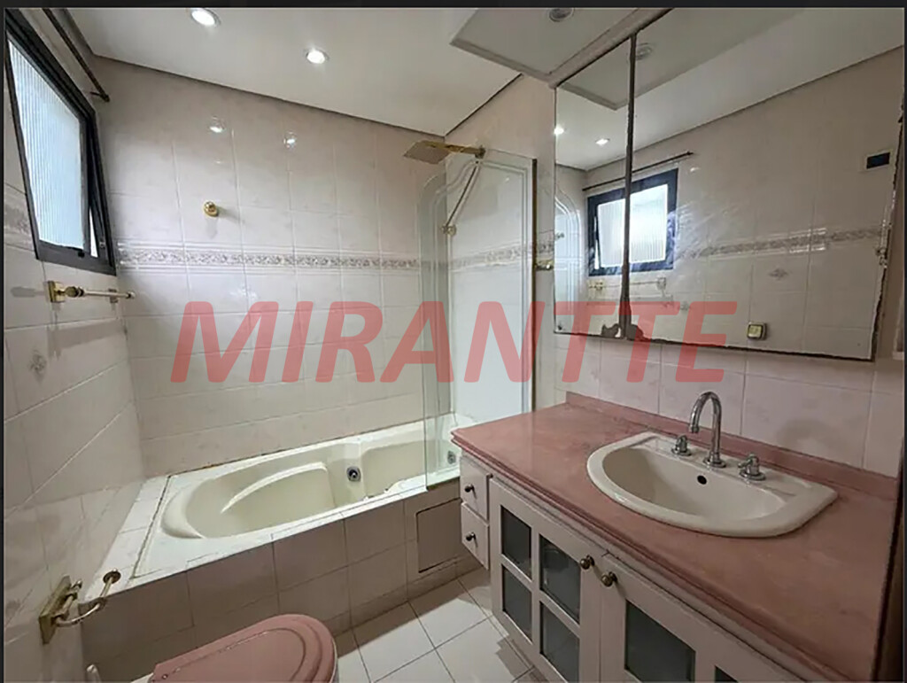 Cobertura de 270m² com 3 quartos em Santana