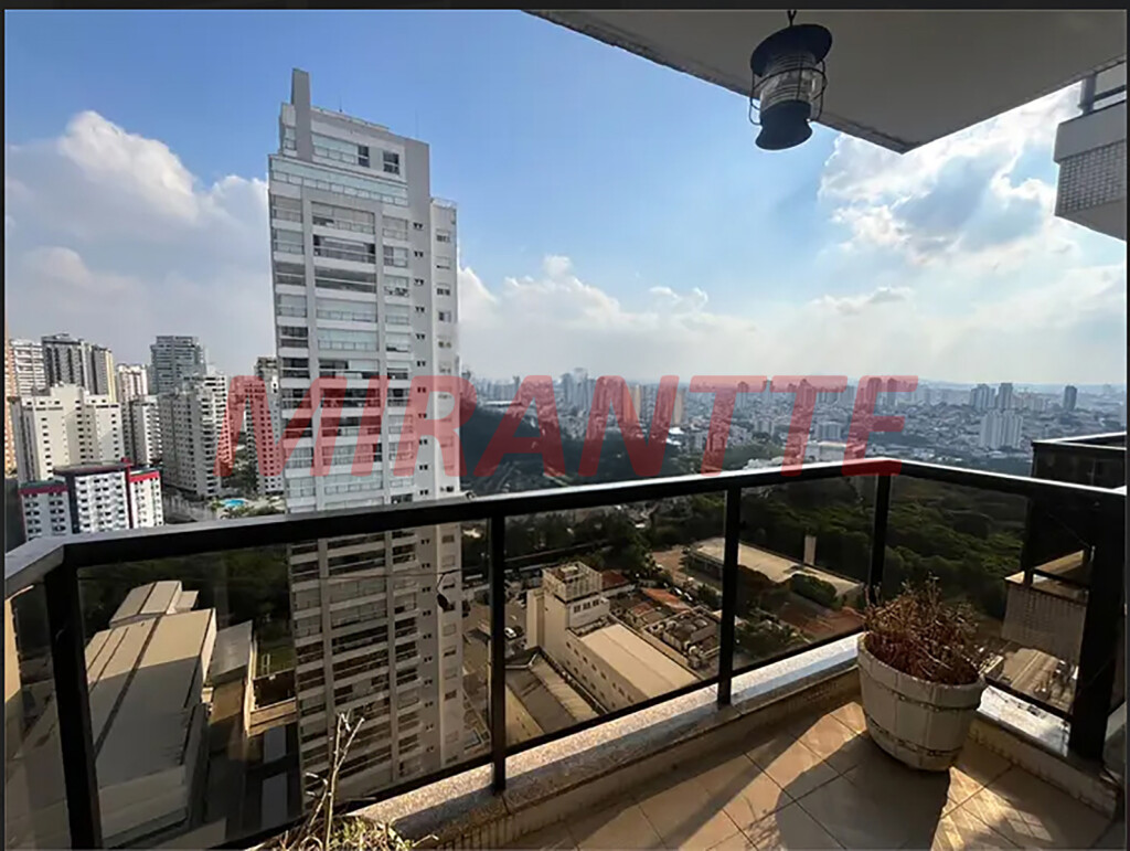 Cobertura de 270m² com 3 quartos em Santana