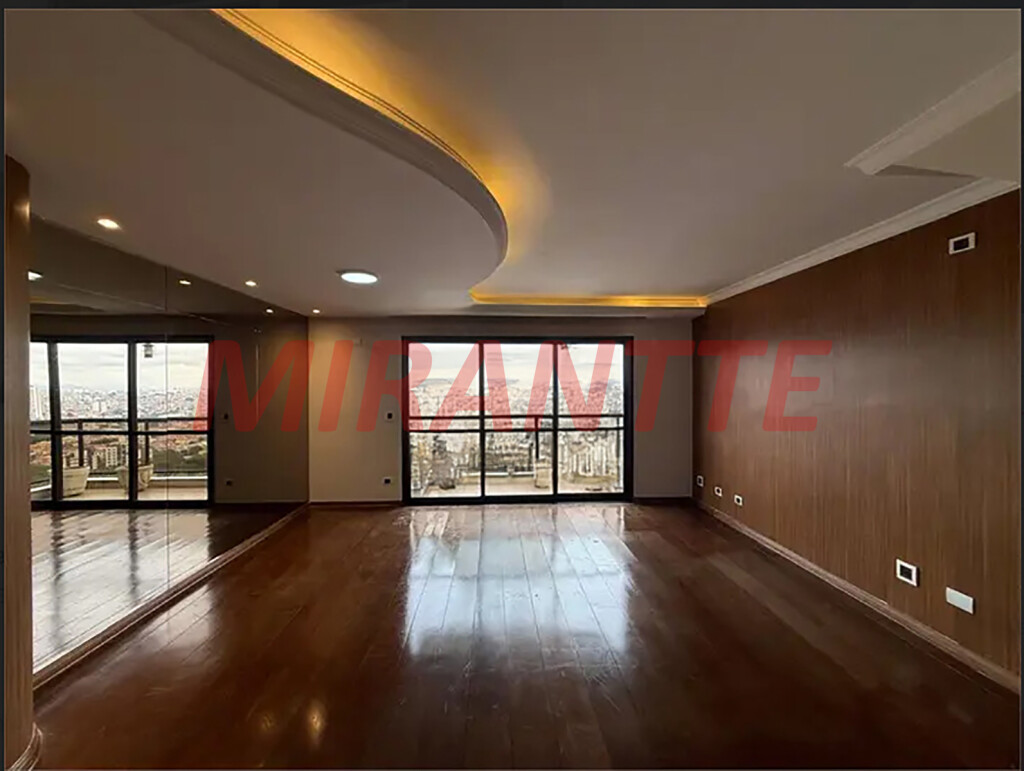Cobertura de 270m² com 3 quartos em Santana