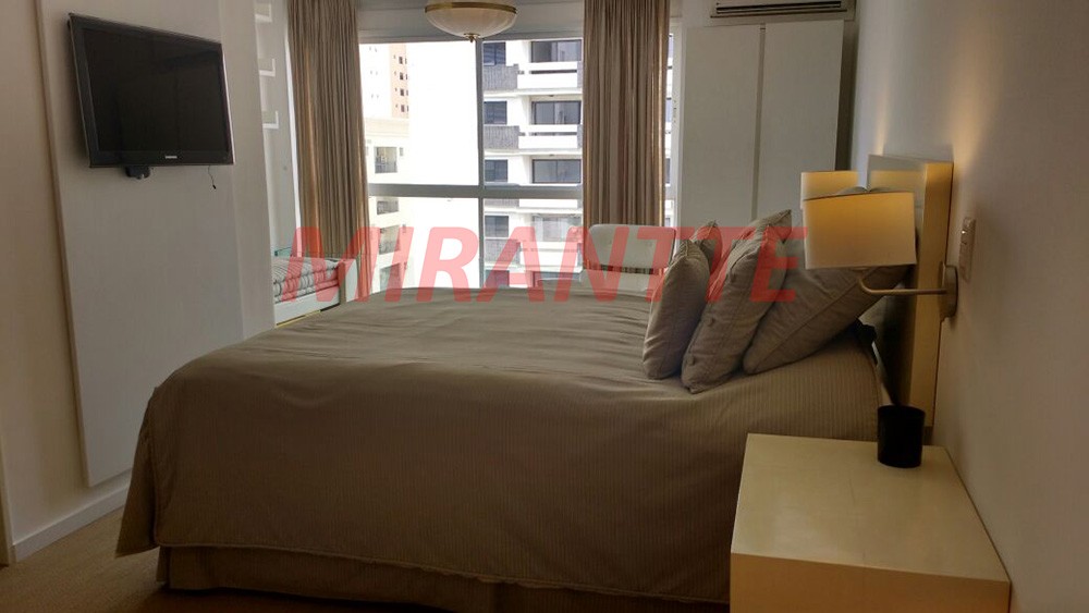 Apartamento de 64m² com 1 quarto em Vila Olimpia