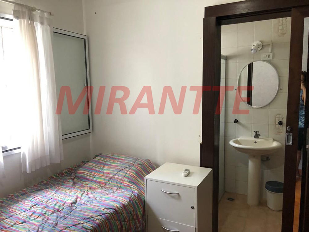 Sobrado de 209m² com 4 quartos em Jardim São Paulo