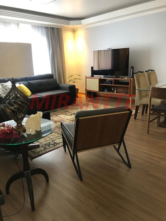 Sobrado de 209m² com 4 quartos em Jardim São Paulo
