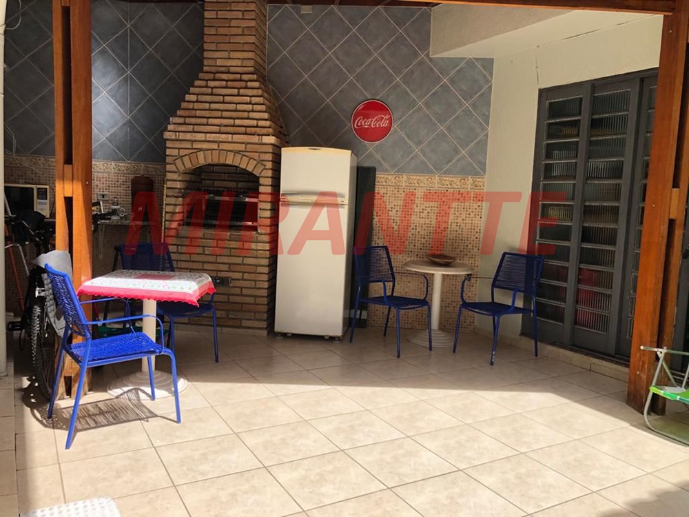 Sobrado de 209m² com 4 quartos em Jardim São Paulo