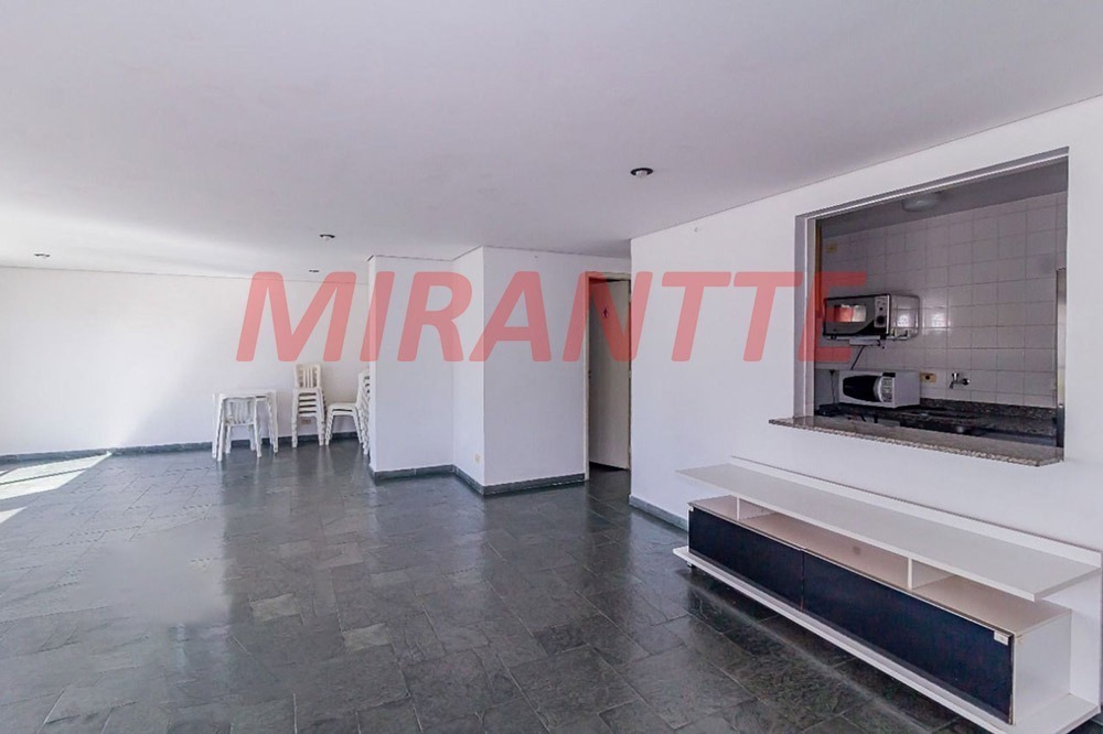 Apartamento de 74m² com 3 quartos em Santana