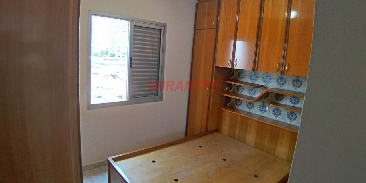 Apartamento de 74m² com 3 quartos em Santana