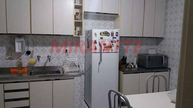 Apartamento com 3 quartos em Santana