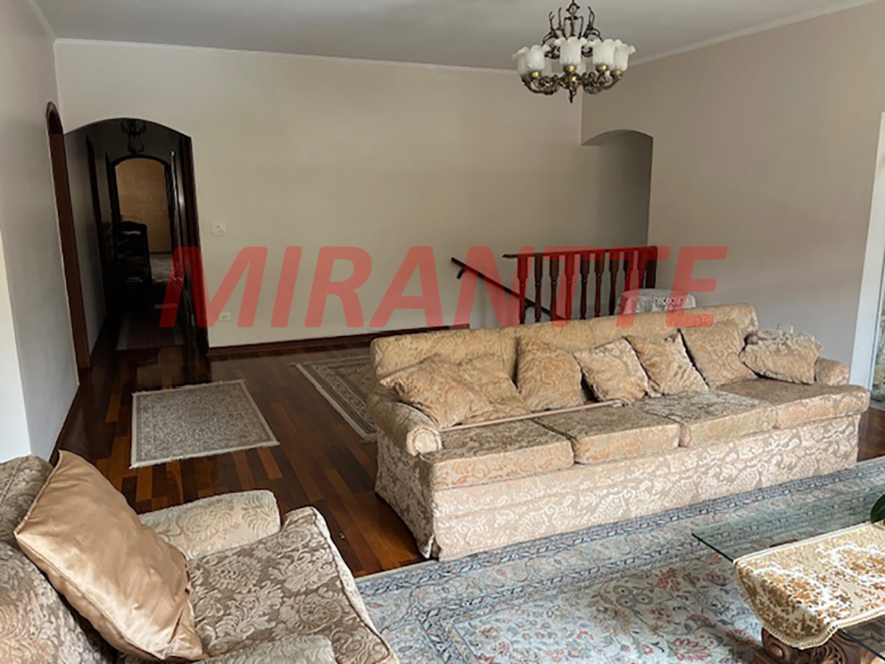 Sobrado de 351m² com 4 quartos em Barro Branco (Zona Norte)