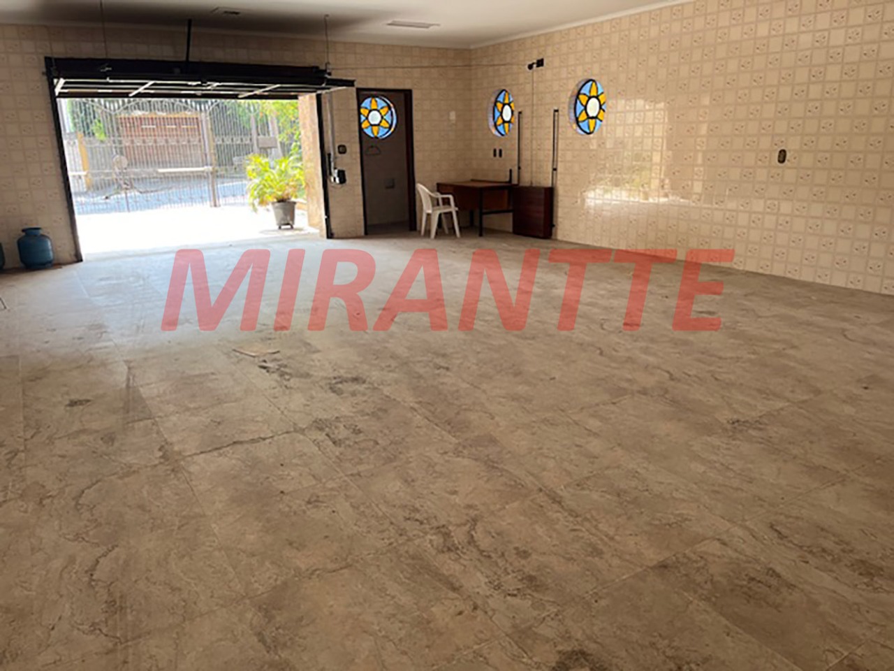 Sobrado de 351m² com 4 quartos em Barro Branco (Zona Norte)