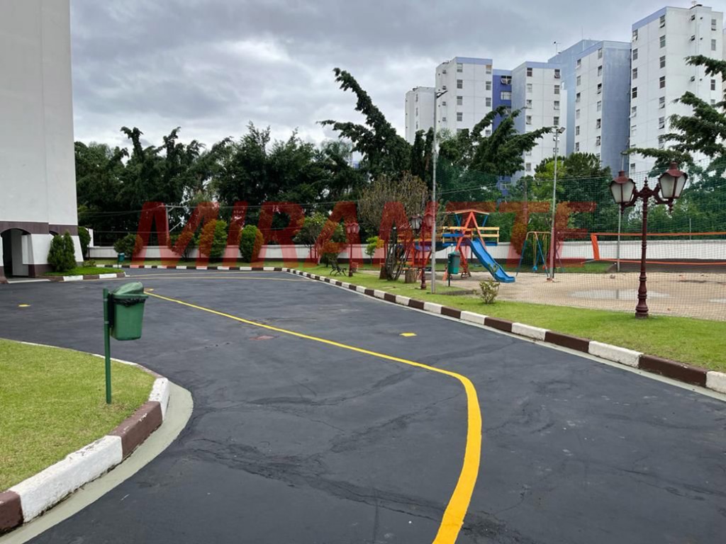 Apartamento de 75m² com 3 quartos em Santana