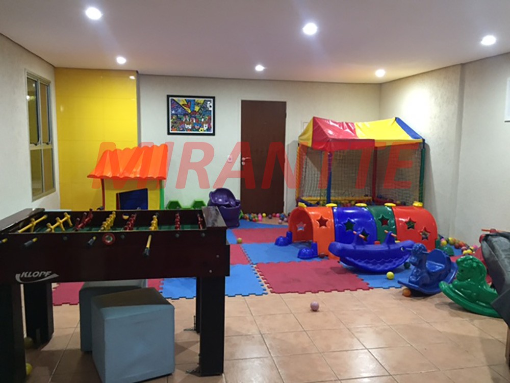Apartamento de 71m² com 2 quartos em Cambuci