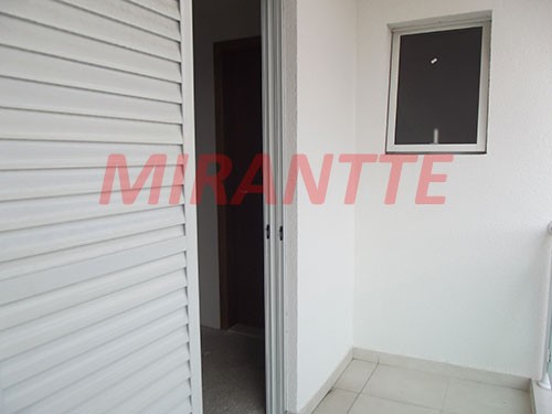 Sobrado de 250m² com 3 quartos em Vila Nivi