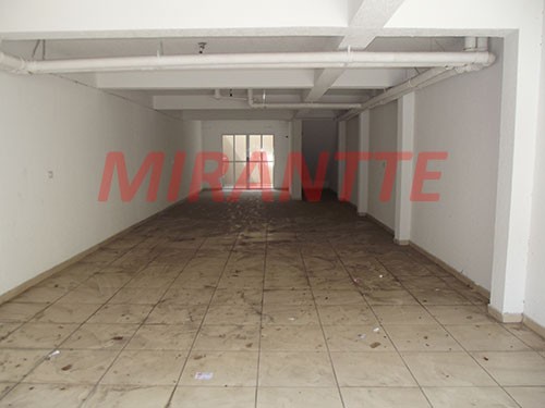 Sobrado de 250m² com 3 quartos em Vila Nivi