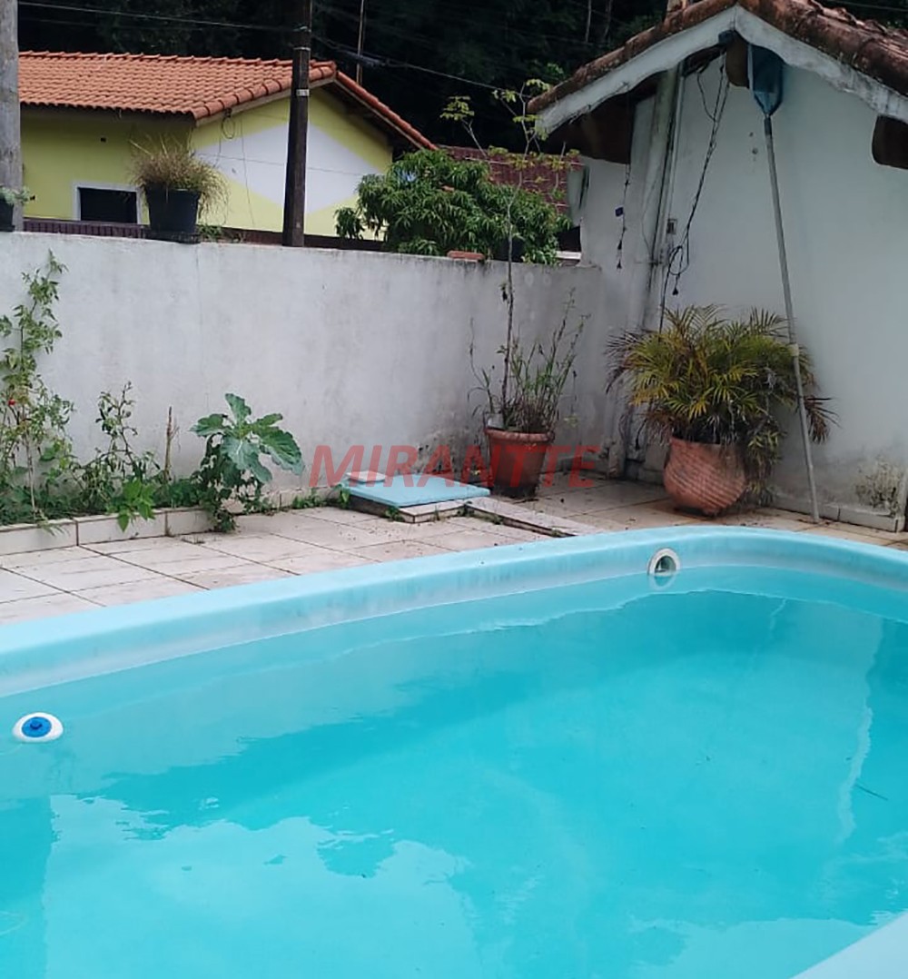 Casa terrea de 180m² com 2 quartos em Serra da Cantareira