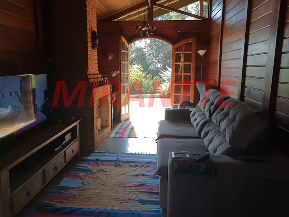 Casa terrea de 140m² com 2 quartos em Serra da Cantareira