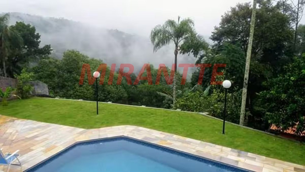 Casa terrea de 140m² com 2 quartos em Serra da Cantareira
