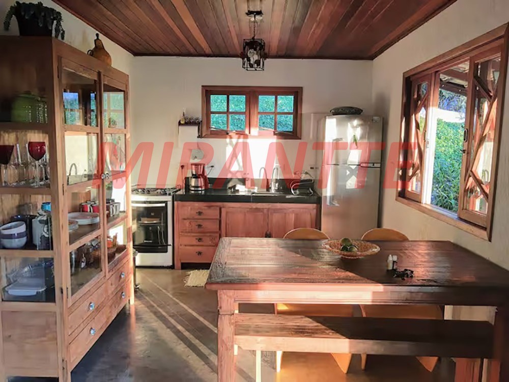 Casa terrea de 140m² com 2 quartos em Serra da Cantareira