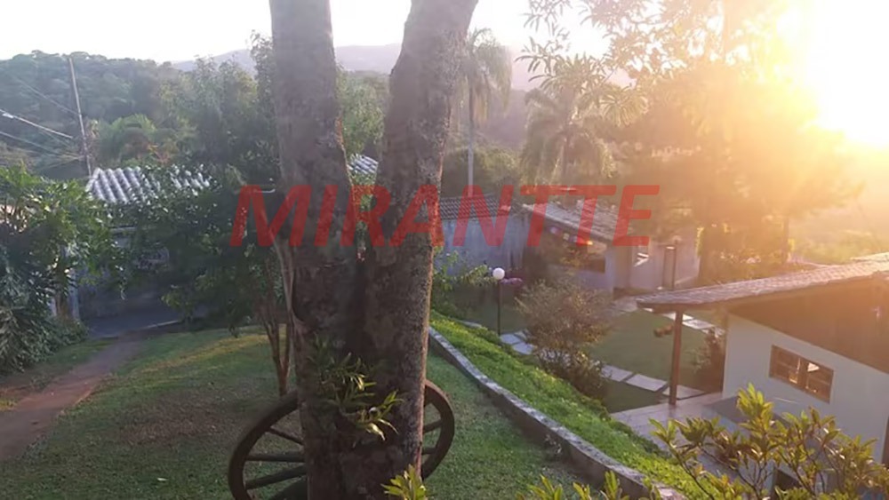 Casa terrea de 140m² com 2 quartos em Serra da Cantareira