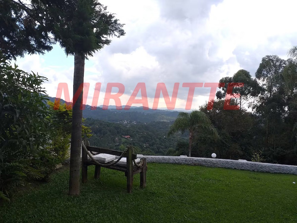 Casa terrea de 140m² com 2 quartos em Serra da Cantareira