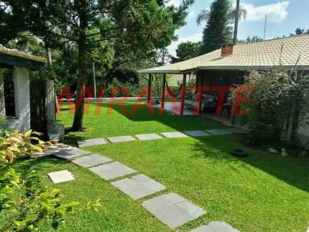 Casa terrea de 140m² com 2 quartos em Serra da Cantareira